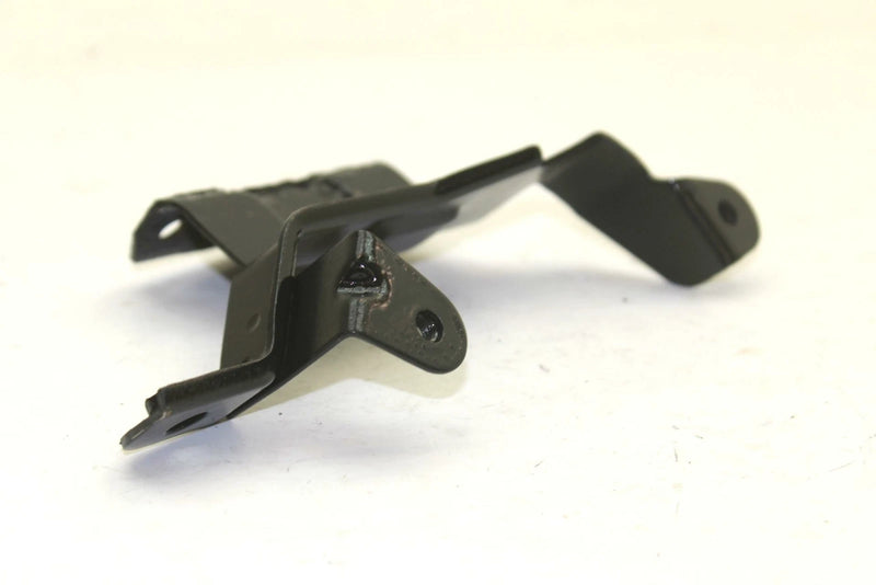 Yamaha OEM Airbox Bracket 8g8-14498-00-00 SY47