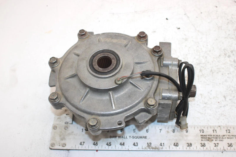 2004 Polaris Sportsman 700 Oem Front Gearcase 1332990 AP143