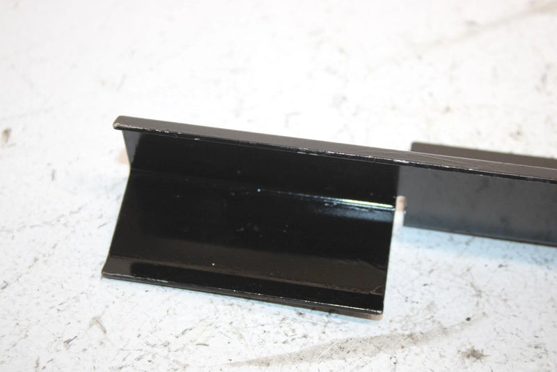 99 Arctic Cat Panther 440 Oem Harness Protector Bracket 0607-488 SA29