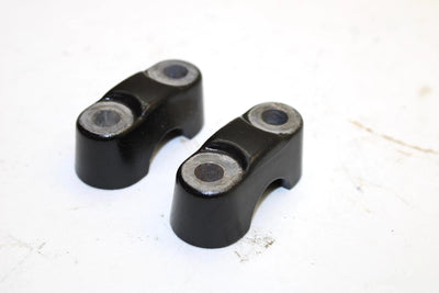 1999 Kawasaki Bayou 300 Oem Handlebar Clamp Pair 46012-1168 AK10