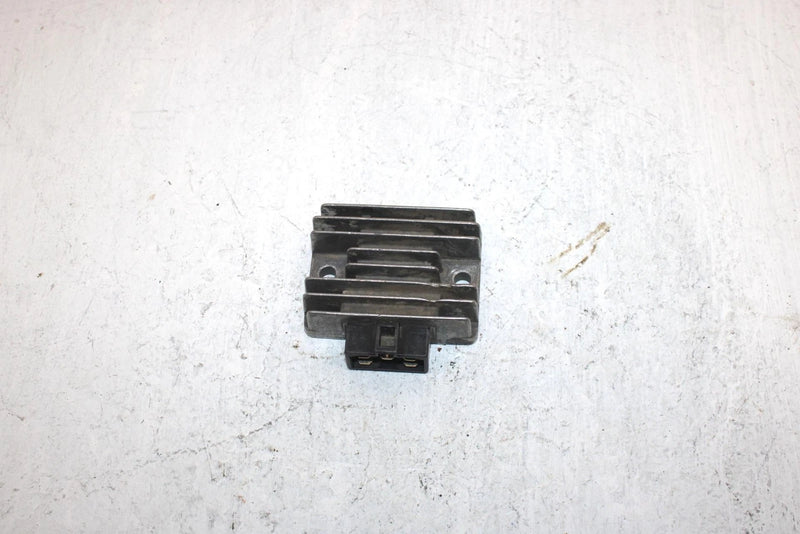 1994 Kawasaki Bayou 220 Oem Voltage Regulator 21066-1052 AK3