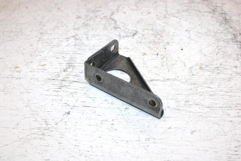 1997 Yamaha Vmax Sx 700 Triple Oem Steering Gate Bracket 8CR-23881-00-00 SY10