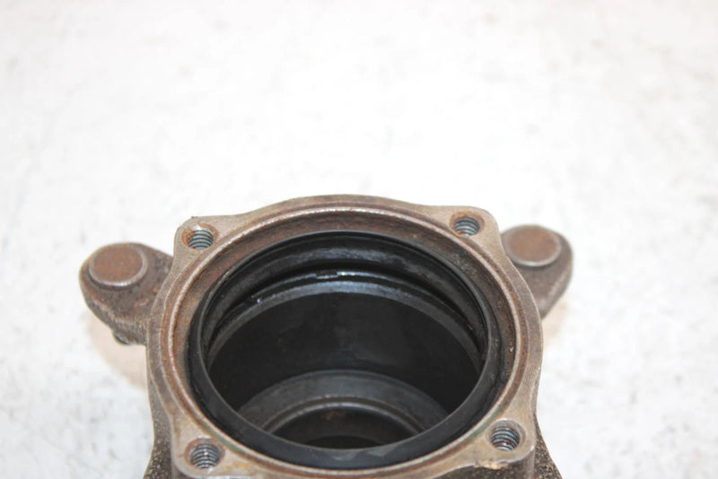 2001 Polaris Magnum 325 Oem Front Hub 1520243 AP98