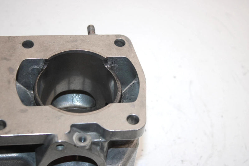 94 Polaris 500 Efi Oem 72mm Bore Cylinder W/Studs 3084330 SP129