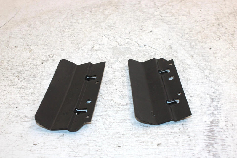 1998 Ski-doo Mach 1 700 Oem Front Hood Guide Set 517302010 517302012 SS3