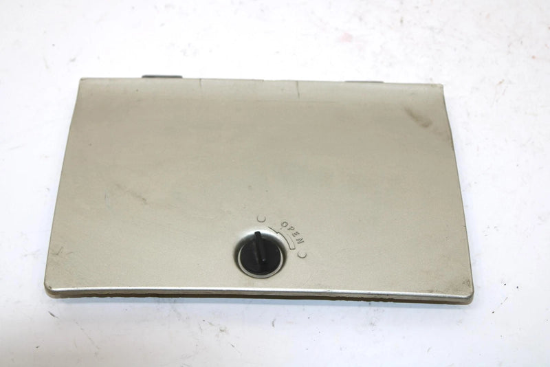 1986 Yamaha Excel Iii Oem Luggage Box Cover 80Y-77392-00-00 SY70