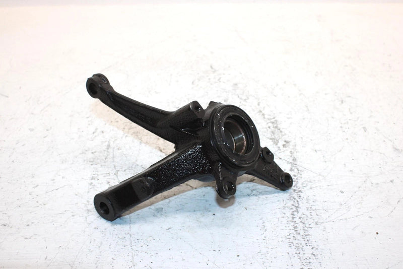 2000 Yamaha  Kodiak 400 Oem Left Steering Knuckle 5GH-23501-00-00 AY26