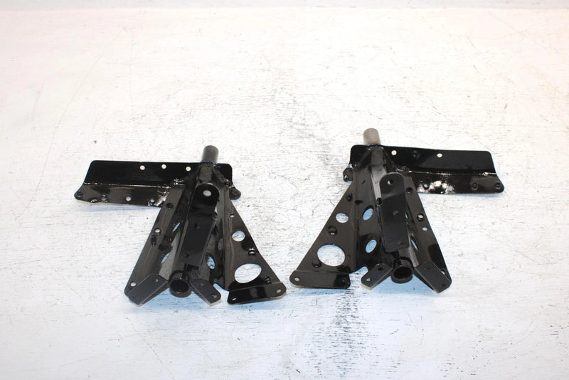 2002 Ski-doo Mxz 700 Oem Trailing Arm Mount Set 518320506 518320507 SS20