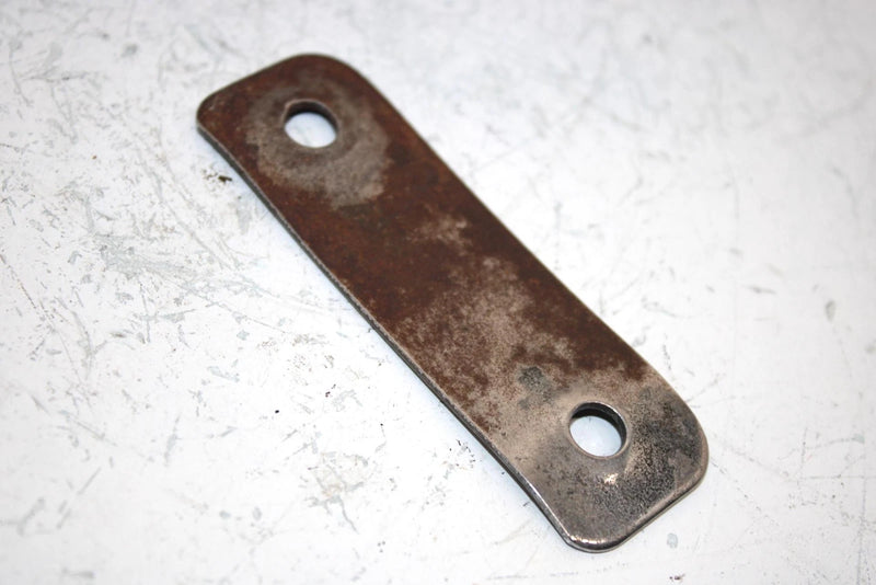 87 Polaris Trail Boss 4x4 Oem Mud Flap Bracket 5211020-067 5211020 Q2878