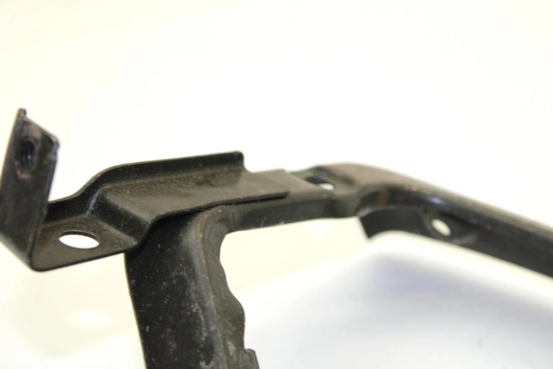 Yamaha Oem Headlight Bracket 8V0-77241-00-00 B383