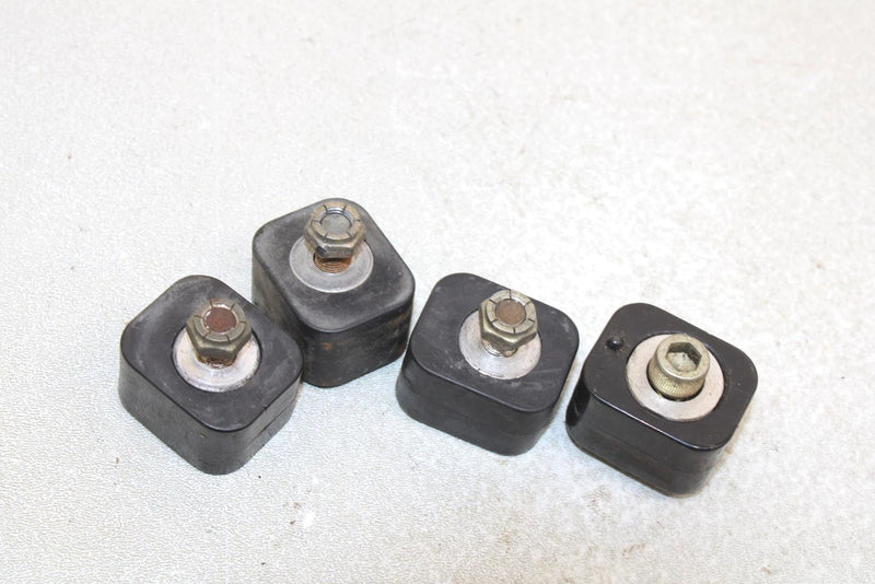 Polaris Oem Pivot Arm Bumper With Bolt (Set of 4) 5131113 5410925 Q1200