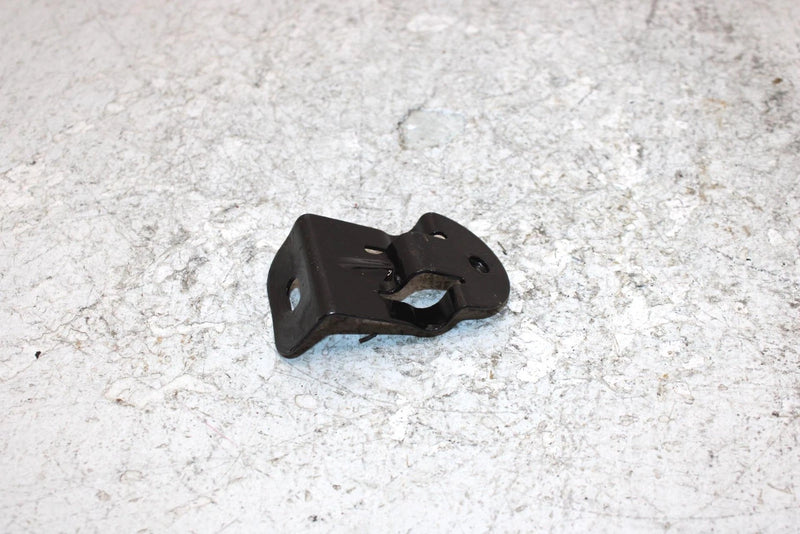 1999 Kawasaki Prarie 400 Oem Shift Cover Bracket 11049-1738 AK28
