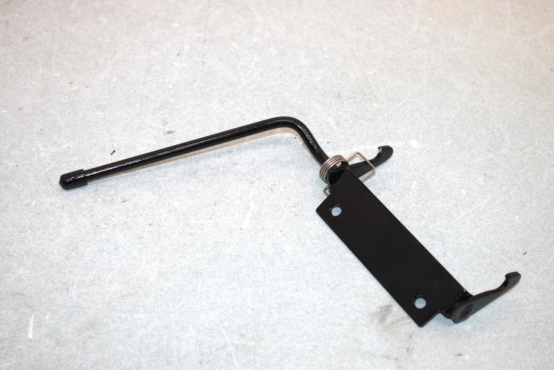 01 Arctic Cat 400 4x4 Oem Seat Latch 1506-056 AA21