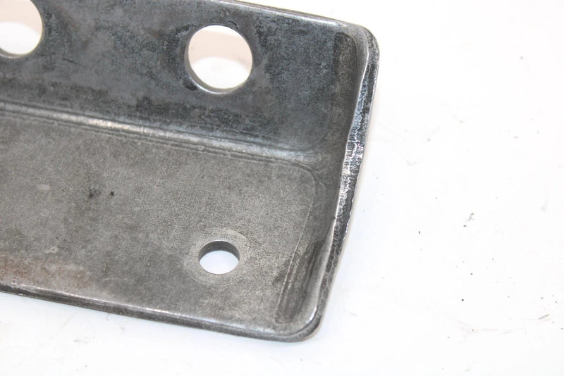1992 Yamaha Exciter Ii Le Oem Rear Lower Engine Bracket 82M-21427-01-00 SY126