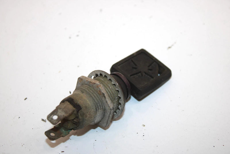 93 Polaris Trail Oem Ignition Key Switch 2200357 2410009 SP134