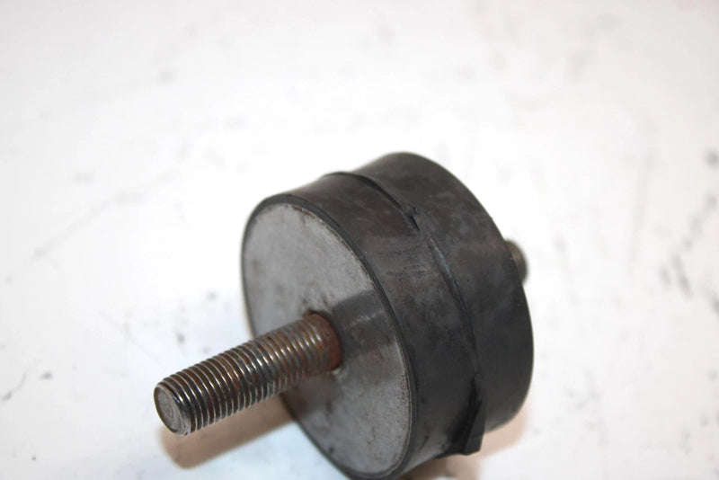 85 Polaris Trail 400 L/c Oem Engine Mount Dampner 3110024 SP67