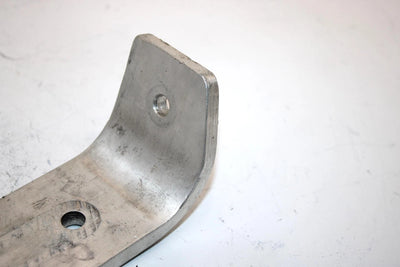 06 Polaris Indy 500 Oem Right Motor Mount Plate 5246380 SP1