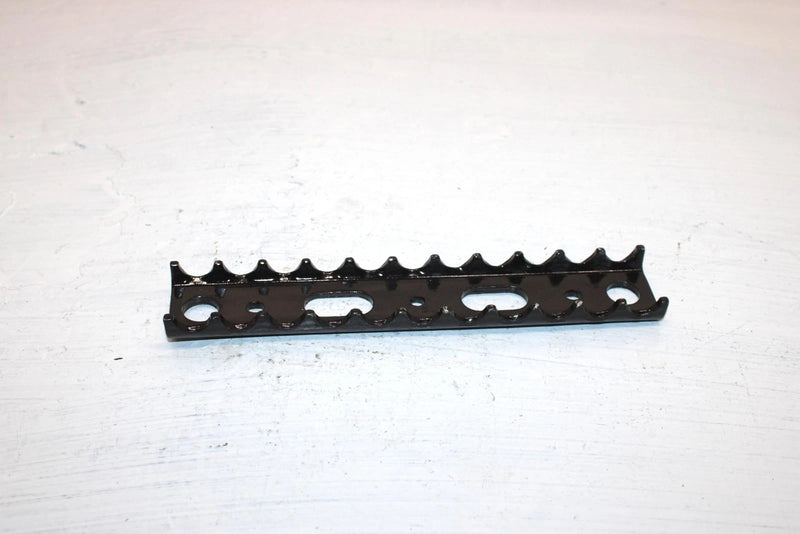 2000 Polaris Trail Boss Oem Footrest  Cleat Pair 5242525-067 AP171