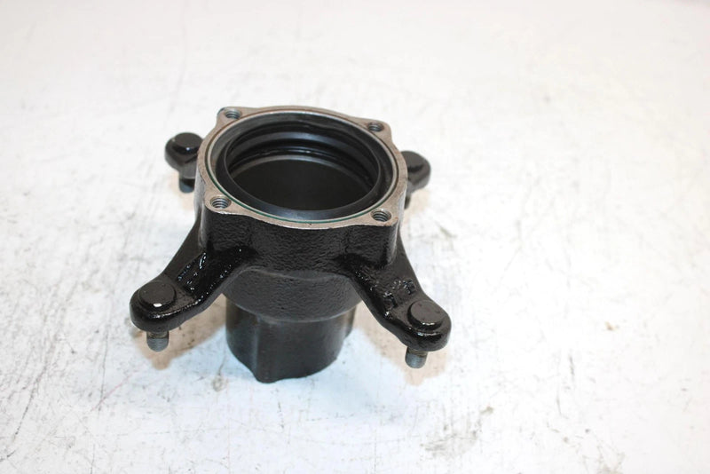 2000 Polaris Magnum 325 Oem Front Hub 1520243 AP65