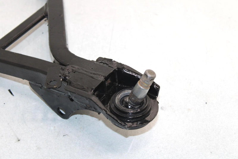 04 Yamaha  Bruin 350 Auto 2wd Oem Front Upper Right A Arm 5ND-F3550-10-00 AY36