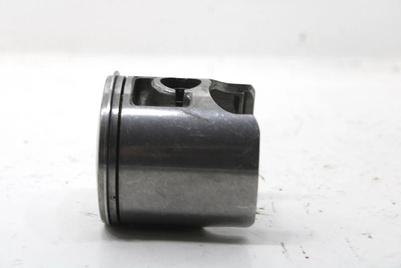 1992 Yamaha Exciter Ii Le Oem Std Bore Piston 88R-11631-00-92 SY68
