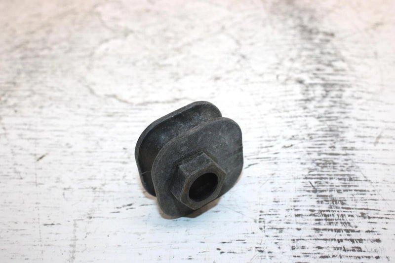 97 Yamaha Venture Oem Rear Suspension Arm Spring Adjuster 86S-47446-01-00 SY15