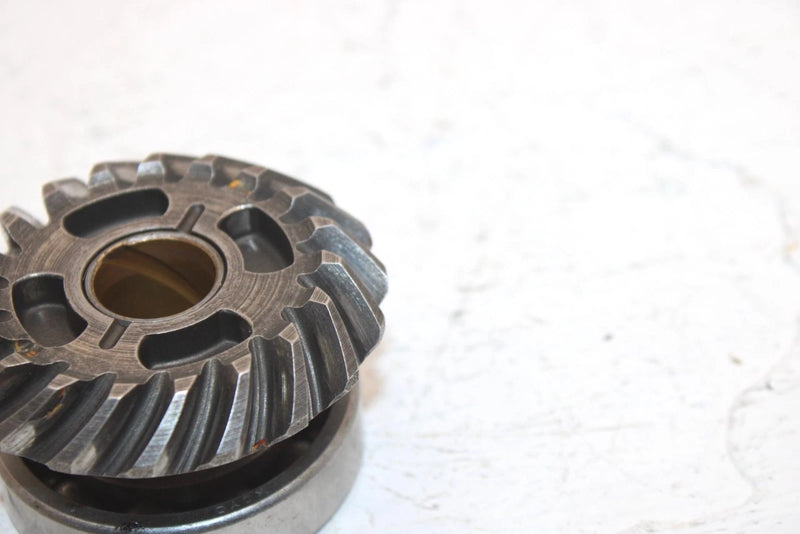 1986 Yamaha  Moto 4 Oem Middle Drive Bevel Gear 52G-17530-00-00 AY7