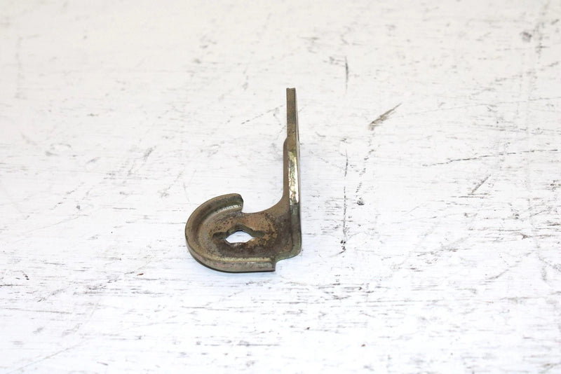 2002 Arctic Cat 375 Automatic (4x4 Green) Oem Seat Release Bracket 1406-004 AA29