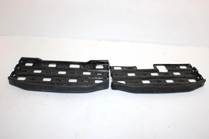 1998 Polaris Magnum 425 4x4 Oem Footrest Set 1040351-067 1040274-117 AP161