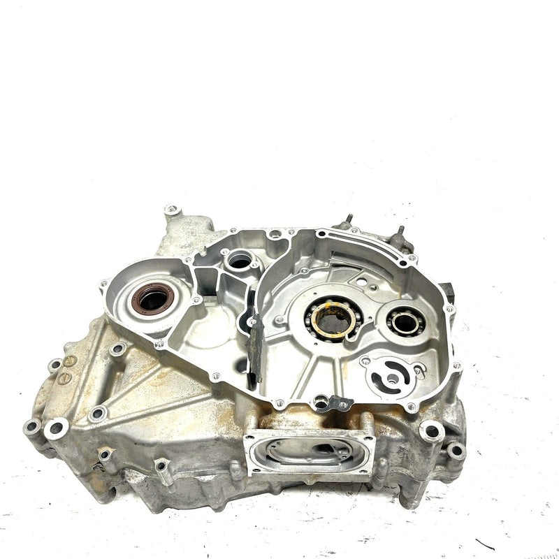 2002 Arctic Cat 375 4x4 Automatic OEM Crankcase 3402-580 AA34