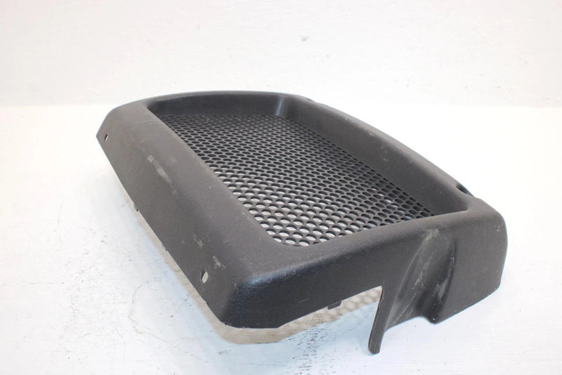 2000 Suzuki Lt-a500f Oem Front Bumper Center Fender Grille 53118-09F01-Y0J AS25