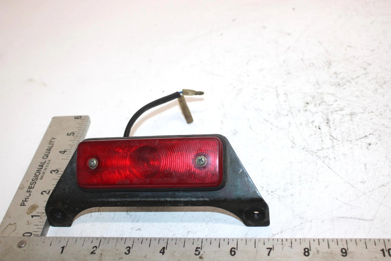 1986 Yamaha  Badger Yfm80s Oem Tail Brake Light Assembly 38W-84710-00-00 AY8
