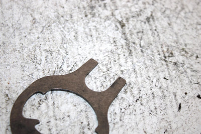 1998 Honda Foreman Fourtrax Oem Shift Arm Plate 24631-HM7-010 Q2263