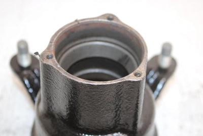 2000 Polaris Magnum 325 Oem Front Hub 1520243 AP65