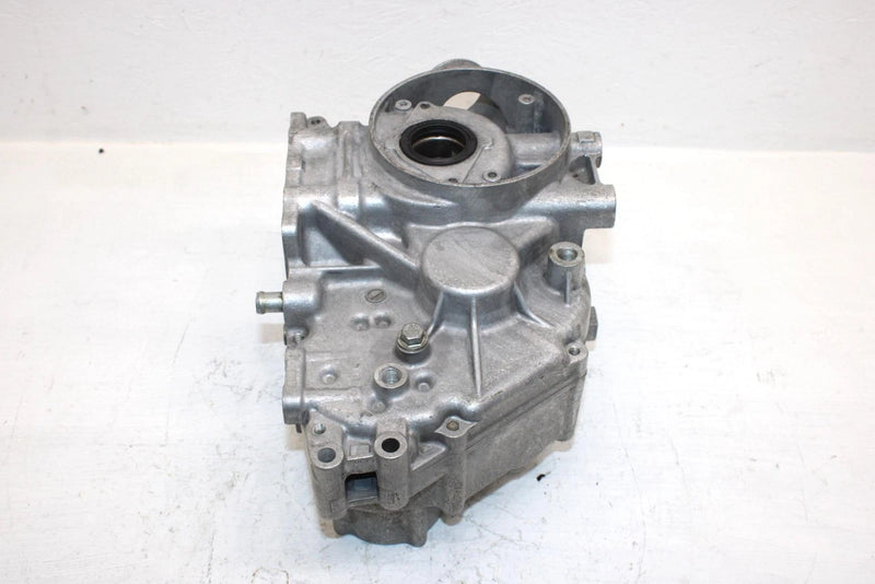 2001 Polaris Magnum 500 Oem Crankcase Assembly 3085633 AP157