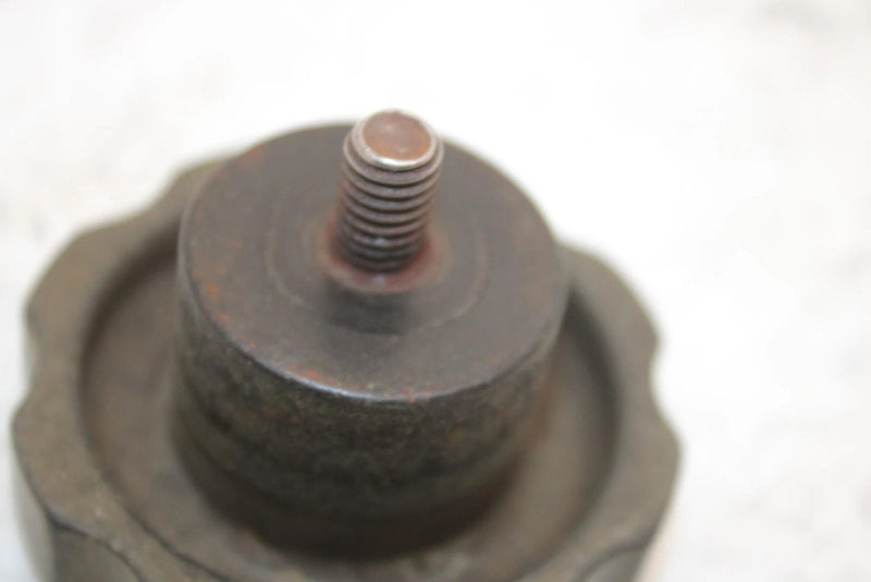92 Polaris Trail Oem Backrest Knob Round 5630386-067 SP136