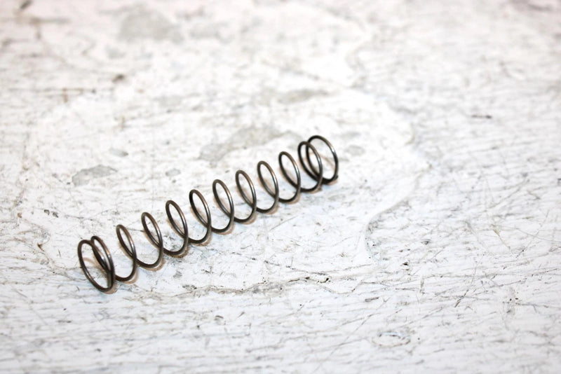 1983 Honda Atc 185 Sa All Terrain Oem Carburetor Slide Spring 16022-397-651 AH61