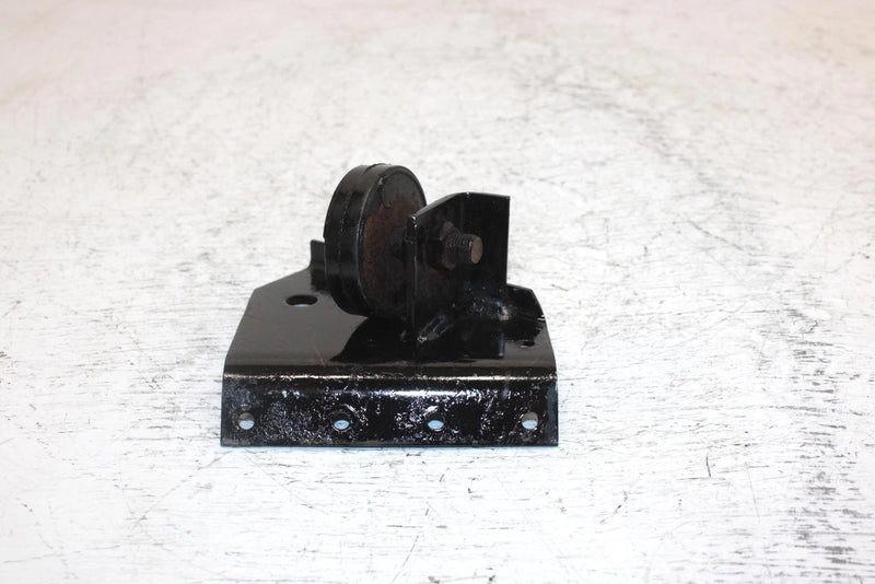 1990 Polaris 500 Oem Torque Stop Bracket W/Stop 3110023 1012048-067 SP36
