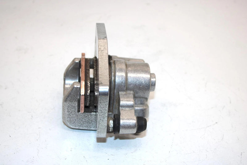 03 Bombardier Quest 650 Oem Right Brake Caliper 705600118 AB1.1