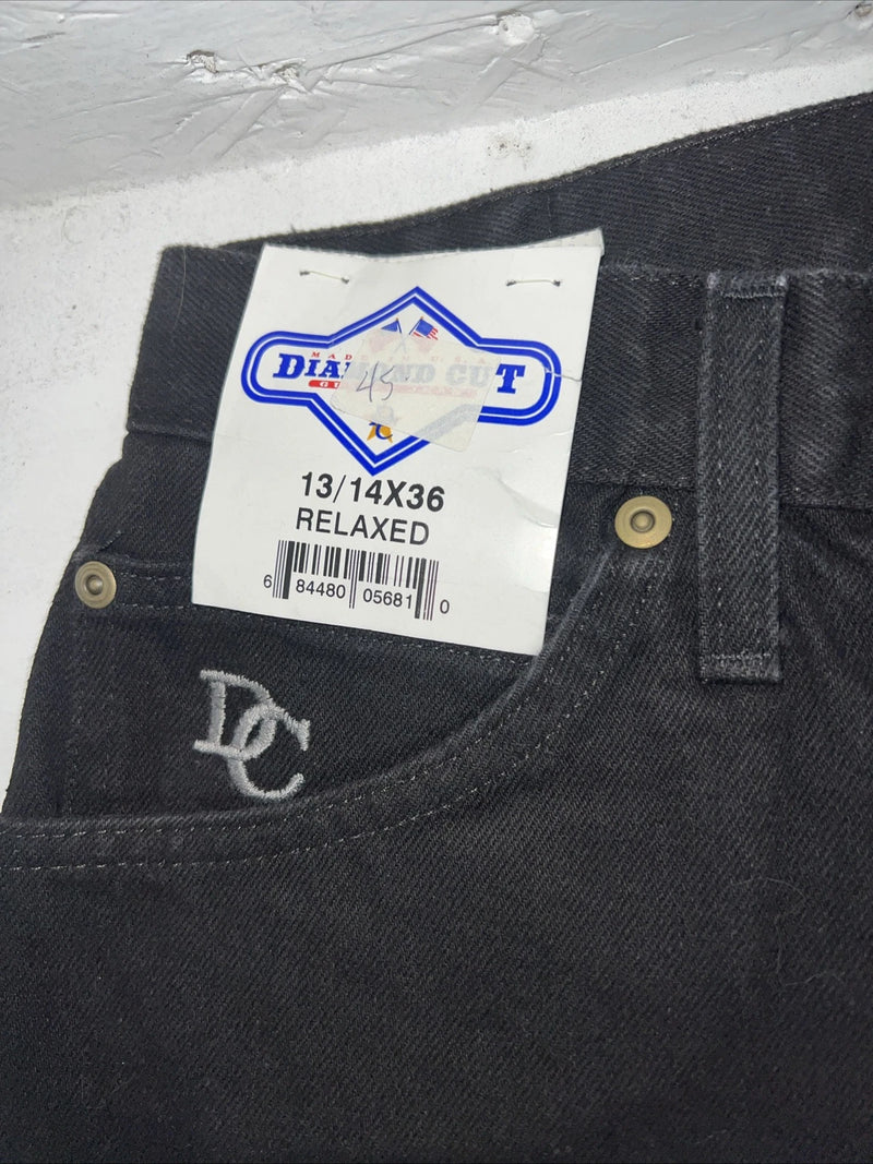 New Women’s Black Diamond Cut Relaxed Fit Denim Jeans. 13/14x36 M-15