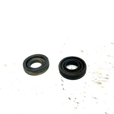 00-06 Honda Rancher 350 4x4 OEM Motor Mount Seal Pair 50203-HM7-003 AH47