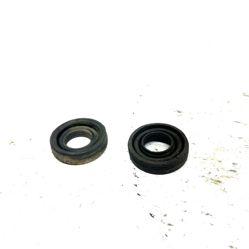 00-06 Honda Rancher 350 4x4 OEM Motor Mount Seal Pair 50203-HM7-003 AH47