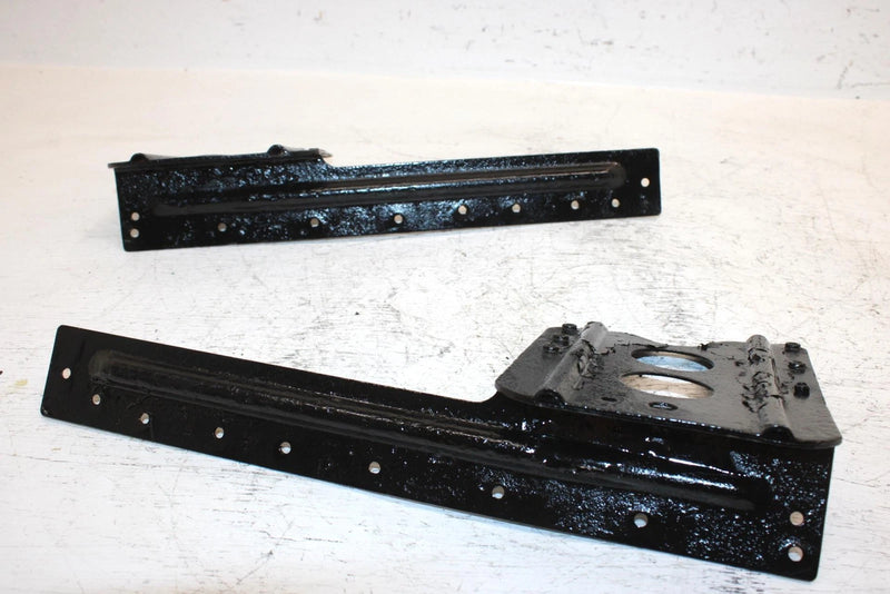 1996 Ski-doo Formula Stx 583 Oem Rear Skid Mount Bracket Set 518312925 SS25
