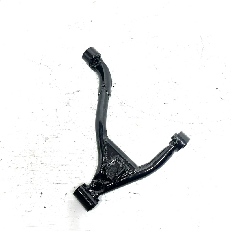 84 Suzuki Quadrunner 185 LT185 OEM Lower Right Suspension Arm 52410-24400 AS39