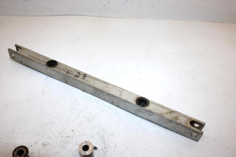 97 Polaris Xcf Oem Center Steering Rack 1822413 SP1