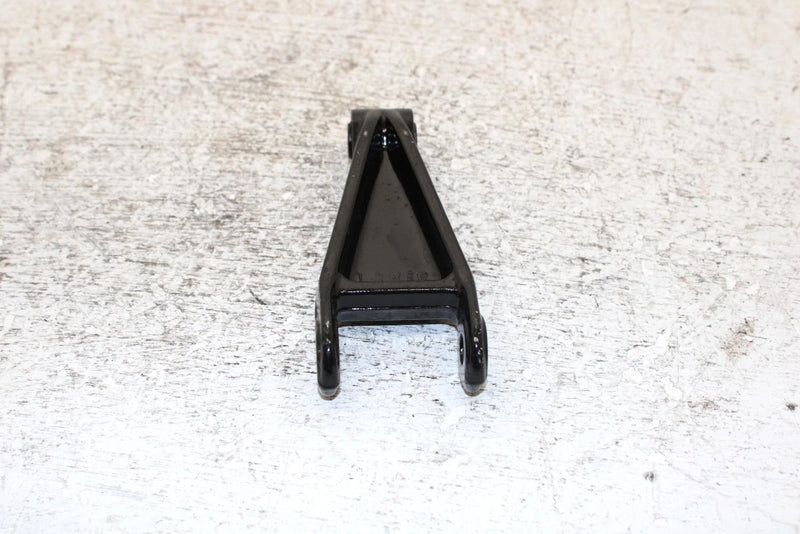 91 Yamaha Exciter Ii 570 Liquid Oem Front Lower Spindle Arm 8M6-2382F-00-00 SY24
