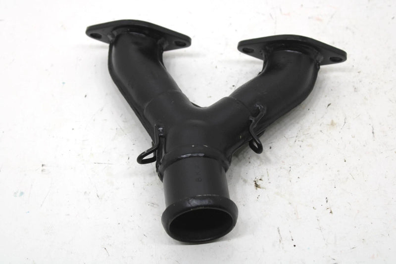 1987 Yamaha Srv Oem Exhaust Manifold  8K4-14610-00-00 SY131