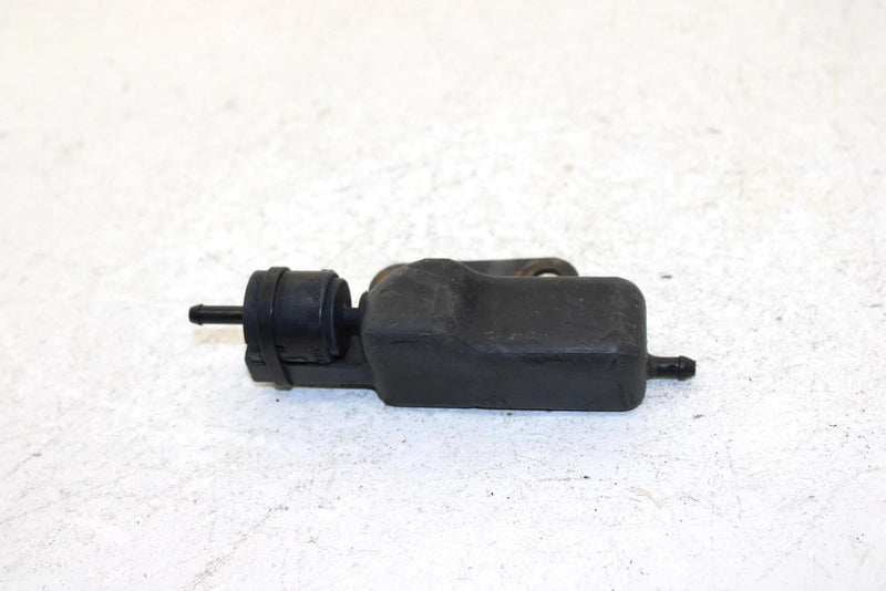 2002 Kawasaki Prairie 650 Oem Fuel Tank Breather Box 14069-1069 AK27