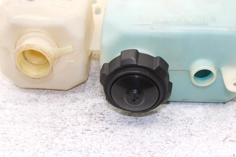 1999 Polaris 500 Xc Oem Oil/Coolant Tank  2201437 SP37