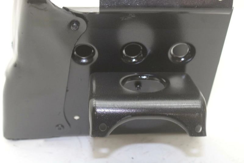 87 Yamaha Exciter EX570L OEM Frame Left Foot Well 84N-21910-00-00 SY51
